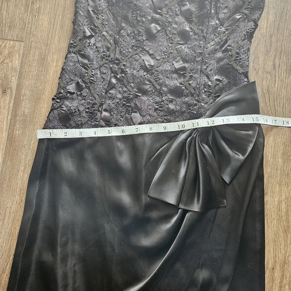 VTG Womens Black Cocktail Dress by Steppin Out Strapless Sequin Lace Bow Sz 6 - Picture 10 of 14
